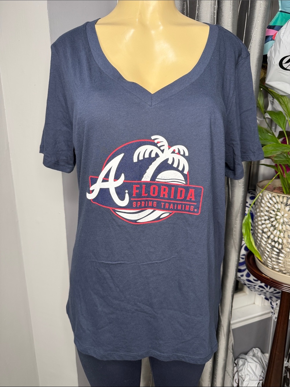 New Era Women’s SzXL Navy Florida Spring Training V-Neck Tee NWT